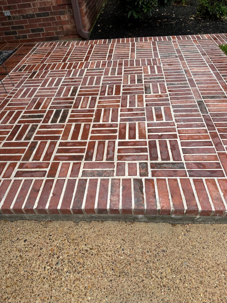 After cleaning a patio in Bacliff, Tx
